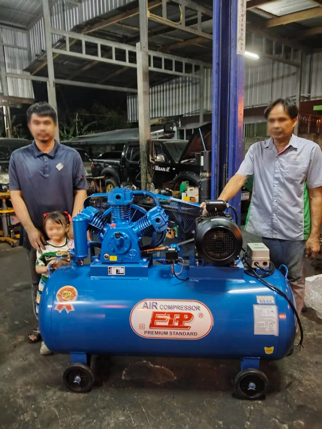 ภาพส่งมอบ ปั๊มลมสายพาน ETP ขนาด 380 ลิตร มอเตอร์ 7.5HP รุ่น HTA-80 (16Bar) (ระบบไฟ 380V) จังหวัดกำแพงเพชร รูปที่ 1
