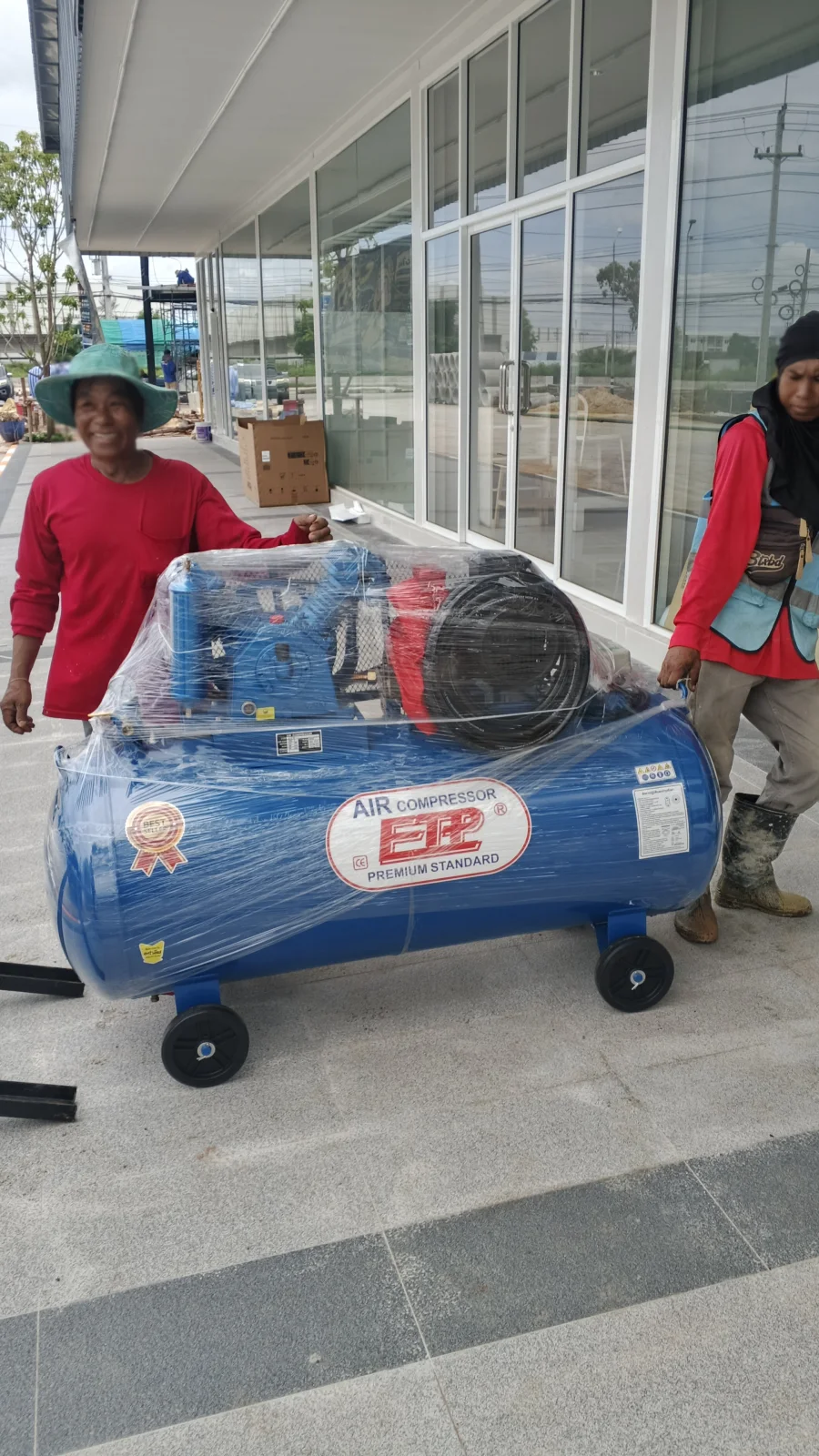ภาพส่งมอบ ปั๊มลมสายพาน ETP ขนาด 380 ลิตร มอเตอร์ 5.5HP รุ่น EVA-80 (12Bar) (ระบบไฟ 380V) จังหวัดปทุมธานี รูปที่ 1