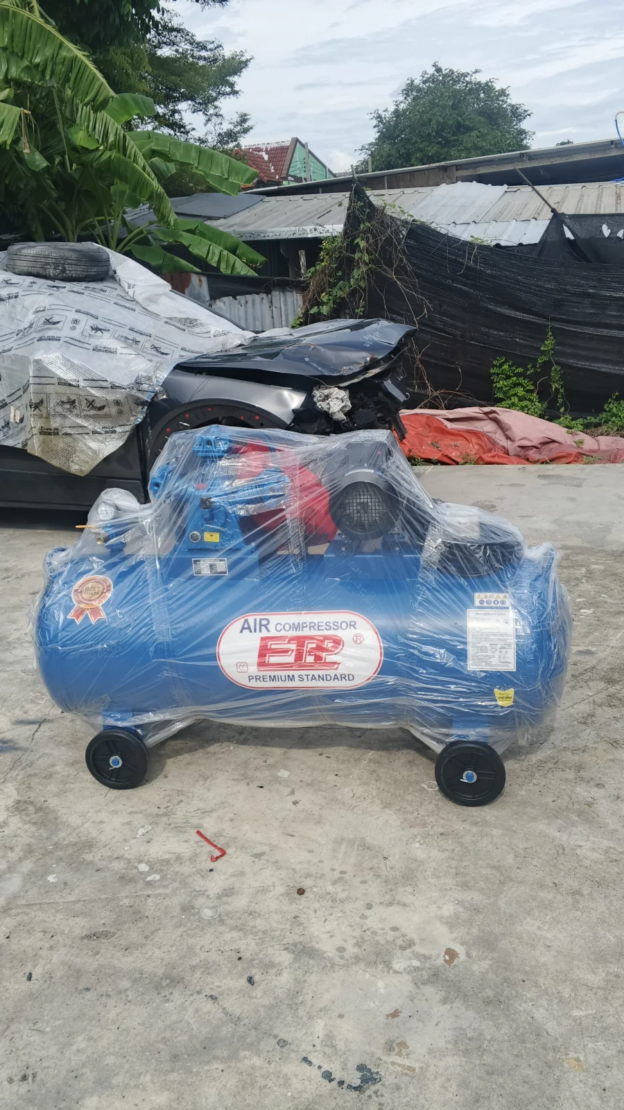 ภาพส่งมอบ ปั๊มลมสายพาน ETP ขนาด 300ลิตร มอเตอร์ 4HP รุ่น E TA-65 (8Bar) (ไฟ 220V) จังหวัดกรุงเทพมหานคร รูปที่ 1