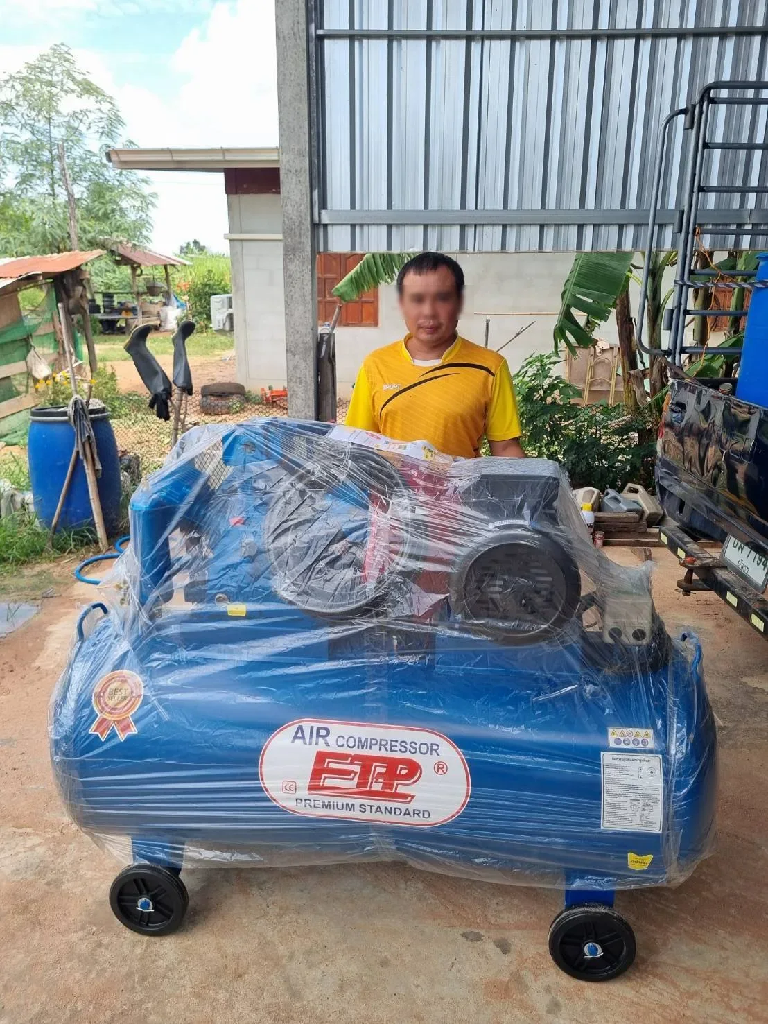 ภาพส่งมอบ ปั๊มลมสายพาน ETP ขนาด 380 ลิตร มอเตอร์ 7.5HP รุ่น HTA-80 (16Bar) (ระบบไฟ 220V) จังหวัดนครราชสีมา รูปที่ 1