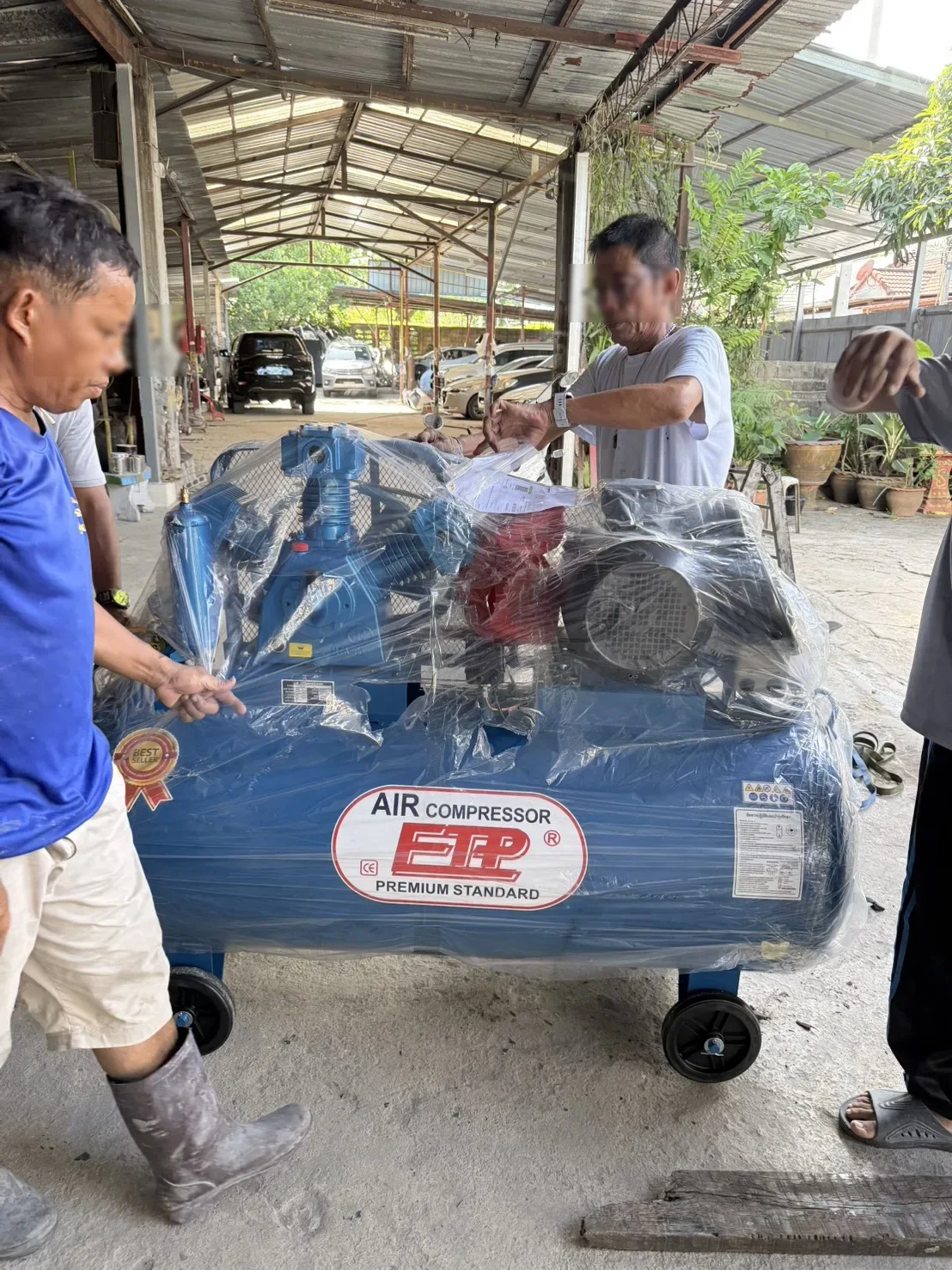 ภาพส่งมอบ ปั๊มลมสายพาน ETP ขนาด 380 ลิตร มอเตอร์ 7.5HP รุ่น HTA-80 (16Bar) (ระบบไฟ 380V) จังหวัดภูเก็ต รูปที่ 1