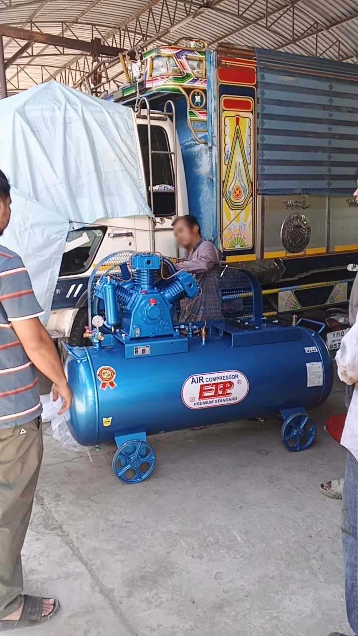 ภาพส่งมอบ ปั๊มลมสนาม 520 ลิตร ETP E HTA-100 พร้อมหัวปั๊ม 10 แรง ไม่รวมเครื่องยนต์ จังหวัดสุพรรณบุรี รูปที่ 1