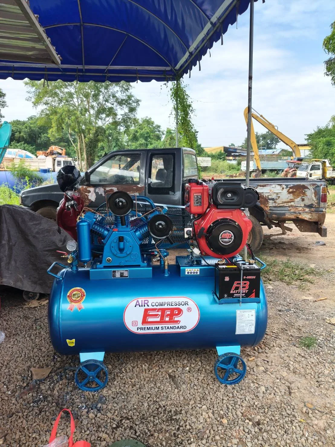 ภาพส่งมอบ ปั๊มลมดีเซล300 ลิตร สตาร์ทกุญแจ หัวสูบ HTA-80 (ระบบสตาร์ทกุญแจ) จังหวัดหนองคาย รูปที่ 1